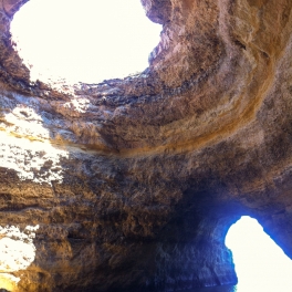 Caves - Maldive, Portugal